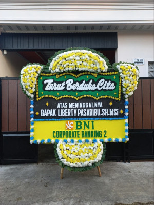 Papan Bunga Duka di Tegalpanggung